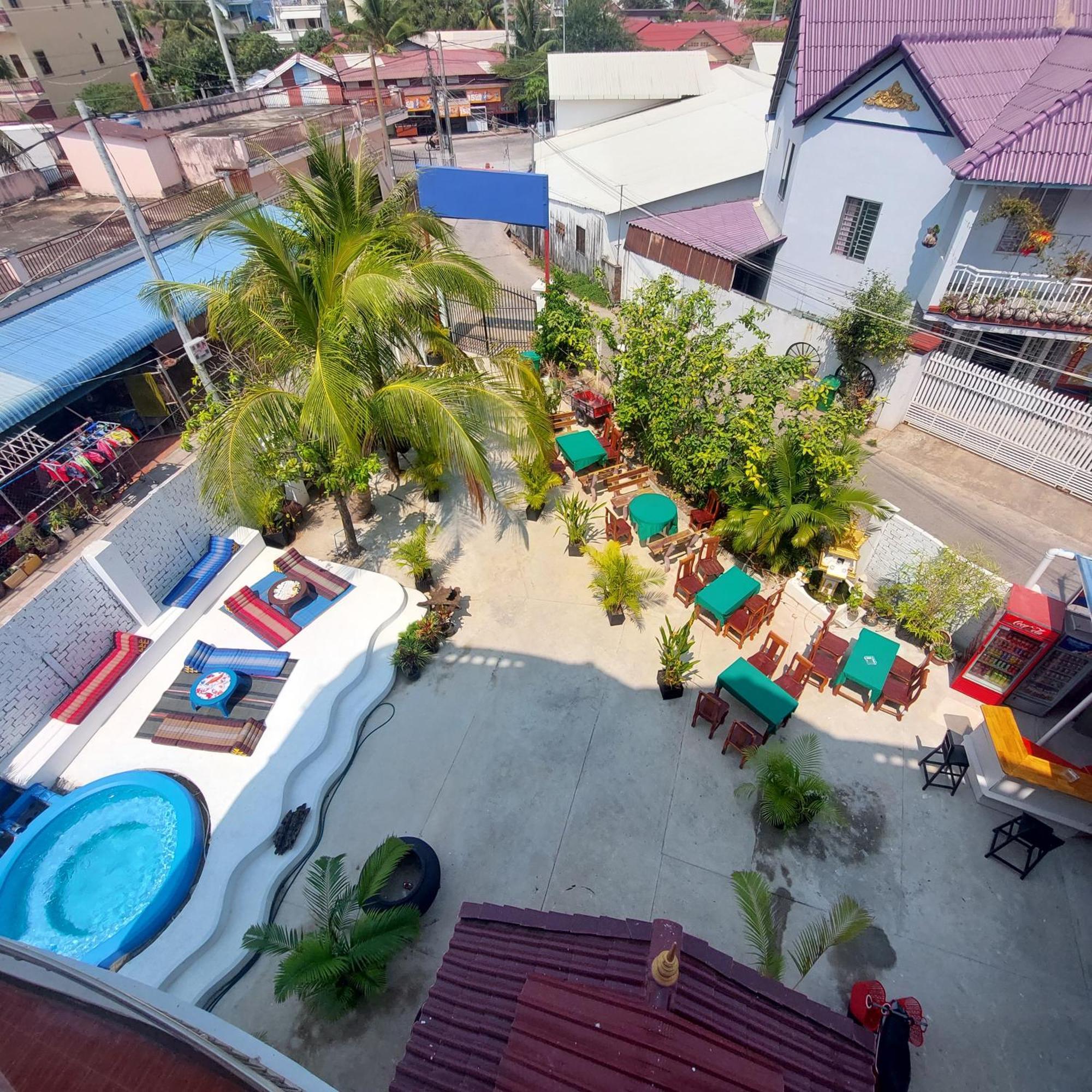 Tropica Homestay